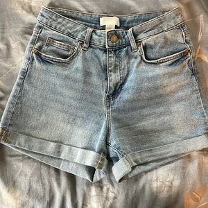H&M high rise denim Mom shorts